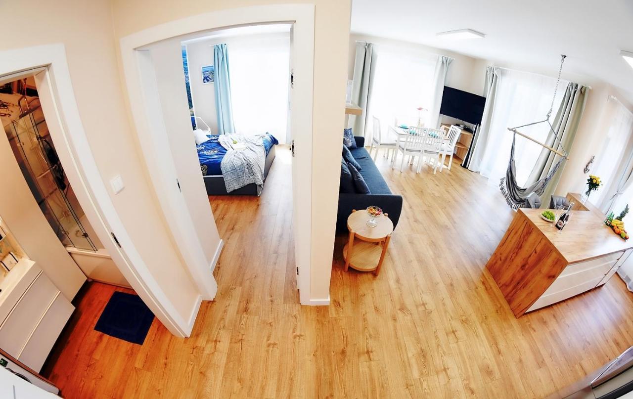 Apartament Premium Mikiniki Kolobrzeg Apartment Exterior foto