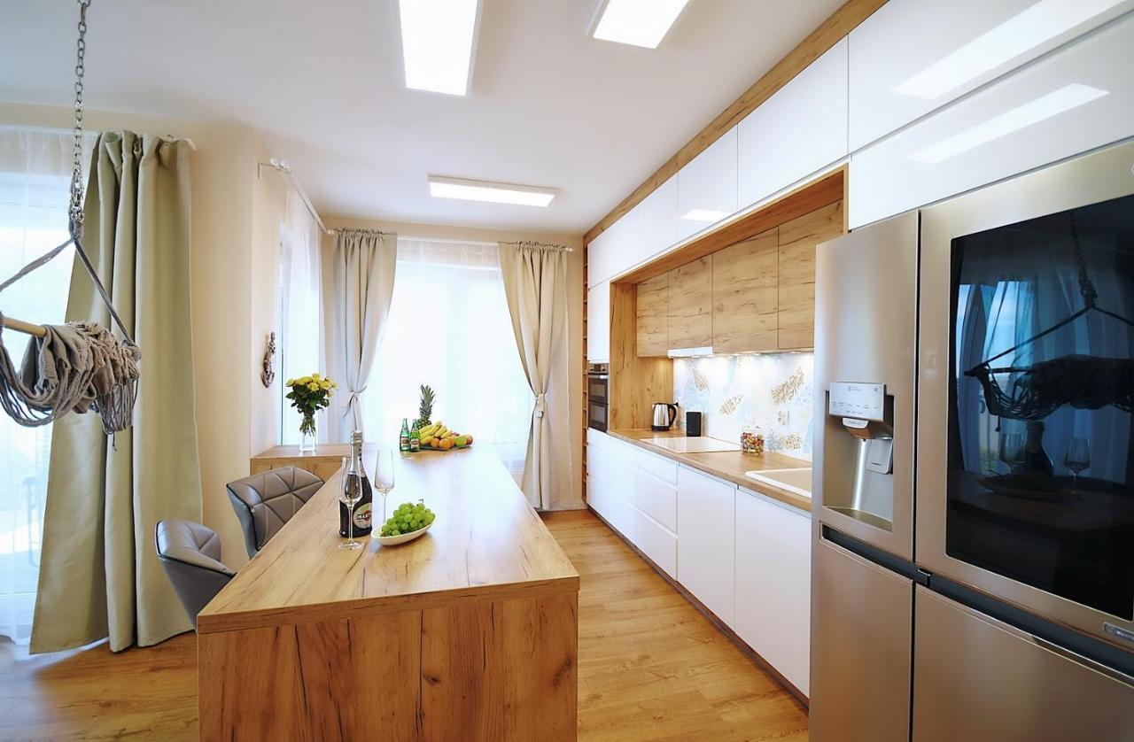 Apartament Premium Mikiniki Kolobrzeg Apartment Exterior foto