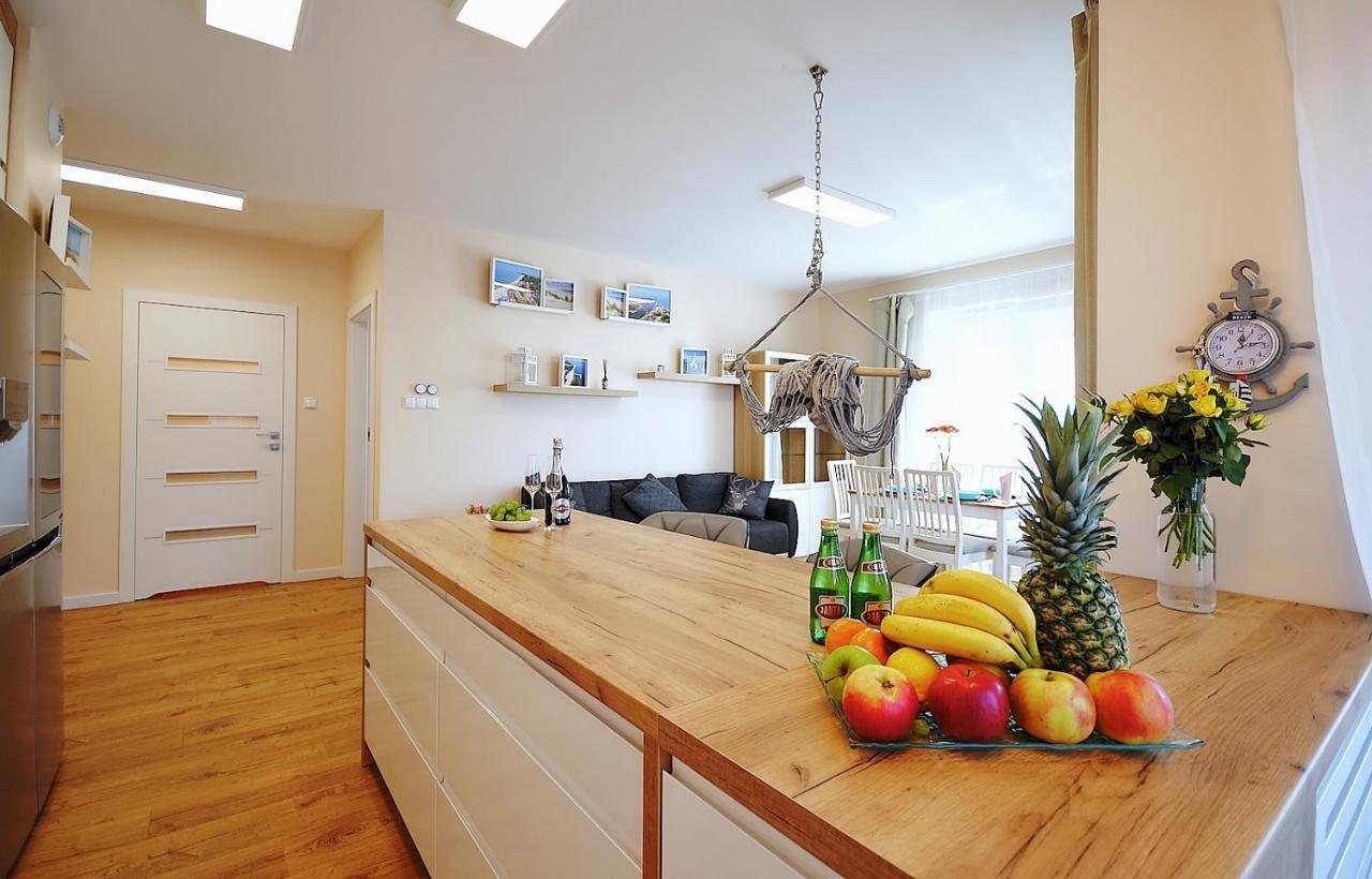 Apartament Premium Mikiniki Kolobrzeg Apartment Exterior foto