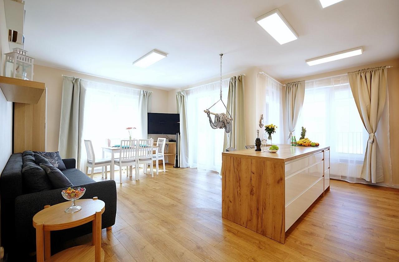 Apartament Premium Mikiniki Kolobrzeg Apartment Exterior foto